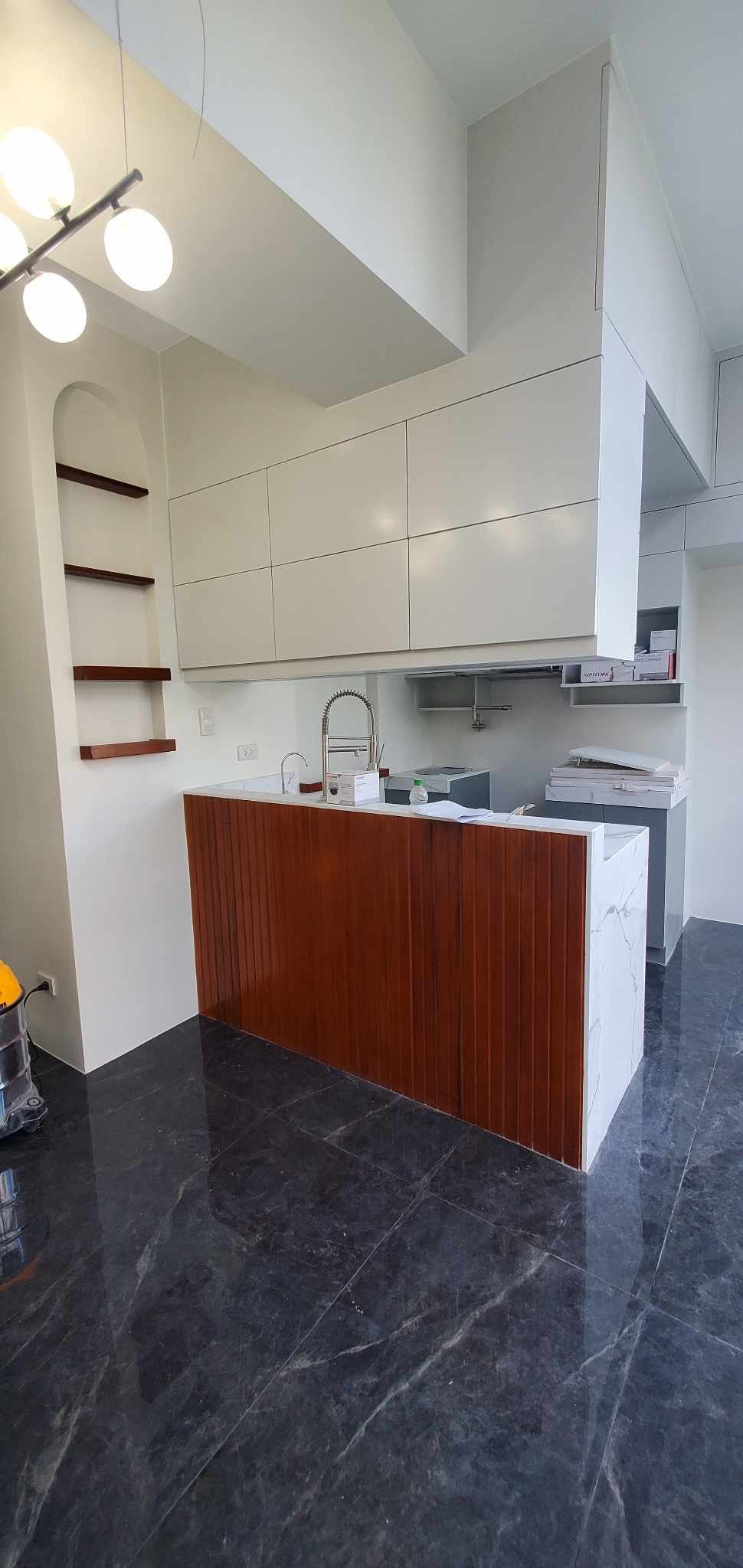 Eagle Star Condo Unit